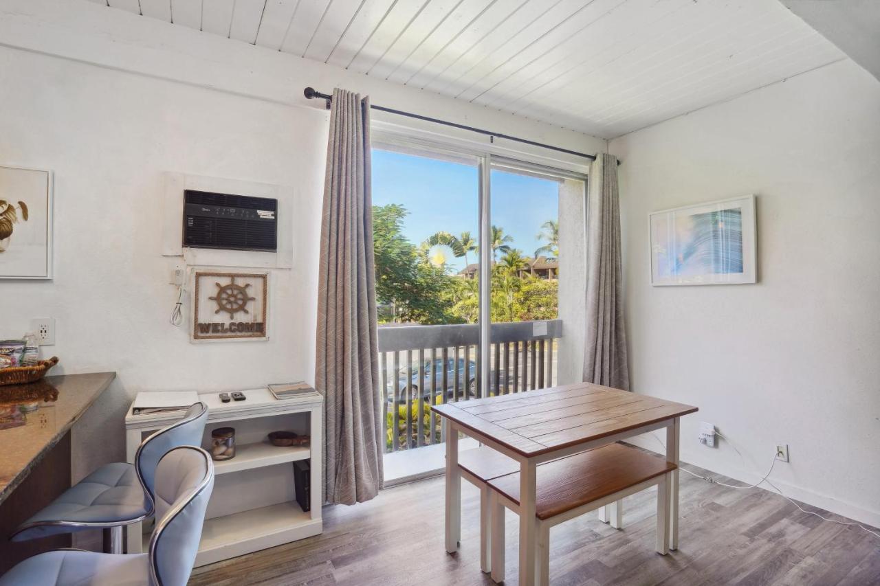Airy Kailua-Kona Condo Less Than 1 Mi To Beach And Town Exterior foto